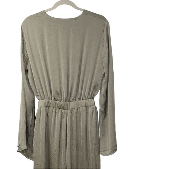 SNDYS x Revolve Olive Green Jumpsuit(Size 6) - Picture 7 of 7